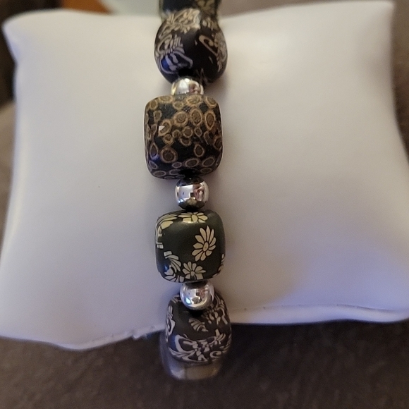 3/$30 Vtg VIVA BEADS Olive Green Chunky Floral Clay Beaded Stretch Bracelet - Picture 4 of 7